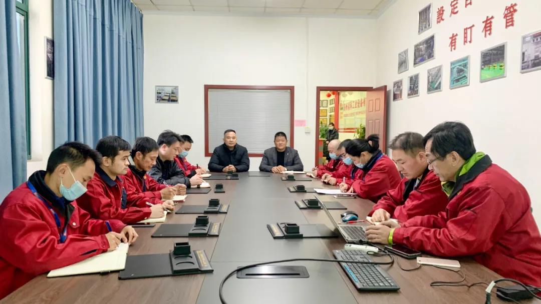 祝賀冠科工業(yè)董事長(zhǎng)楊興國榮獲國際徽商“2020年度中華百名優(yōu)秀徽商”榮譽(yù)稱號(hào)