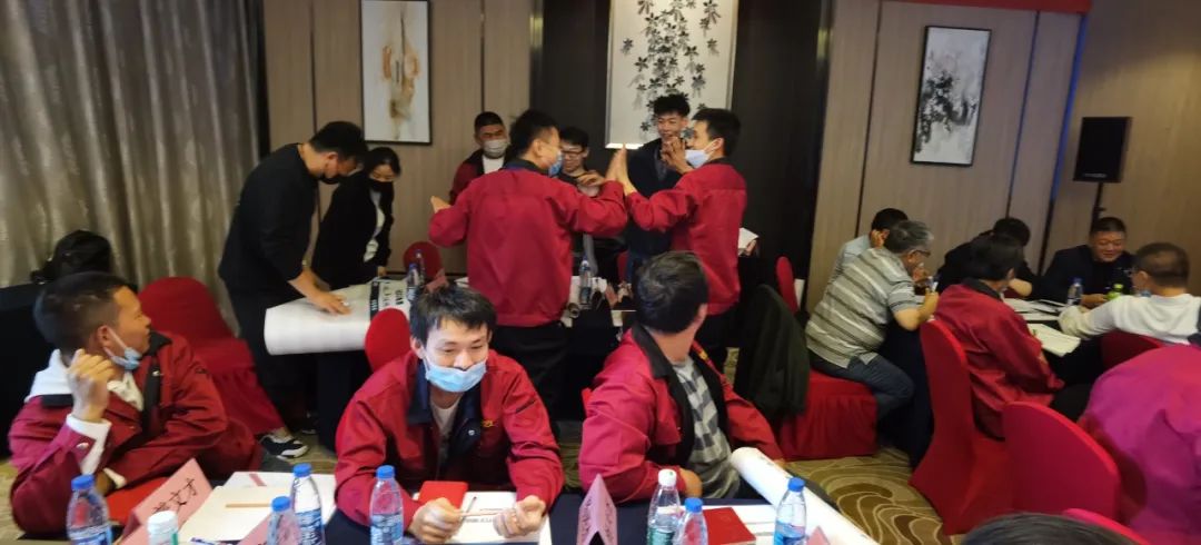 促提升，強(qiáng)管理！冠科集團(tuán)舉辦管理層領(lǐng)導(dǎo)力培訓(xùn)